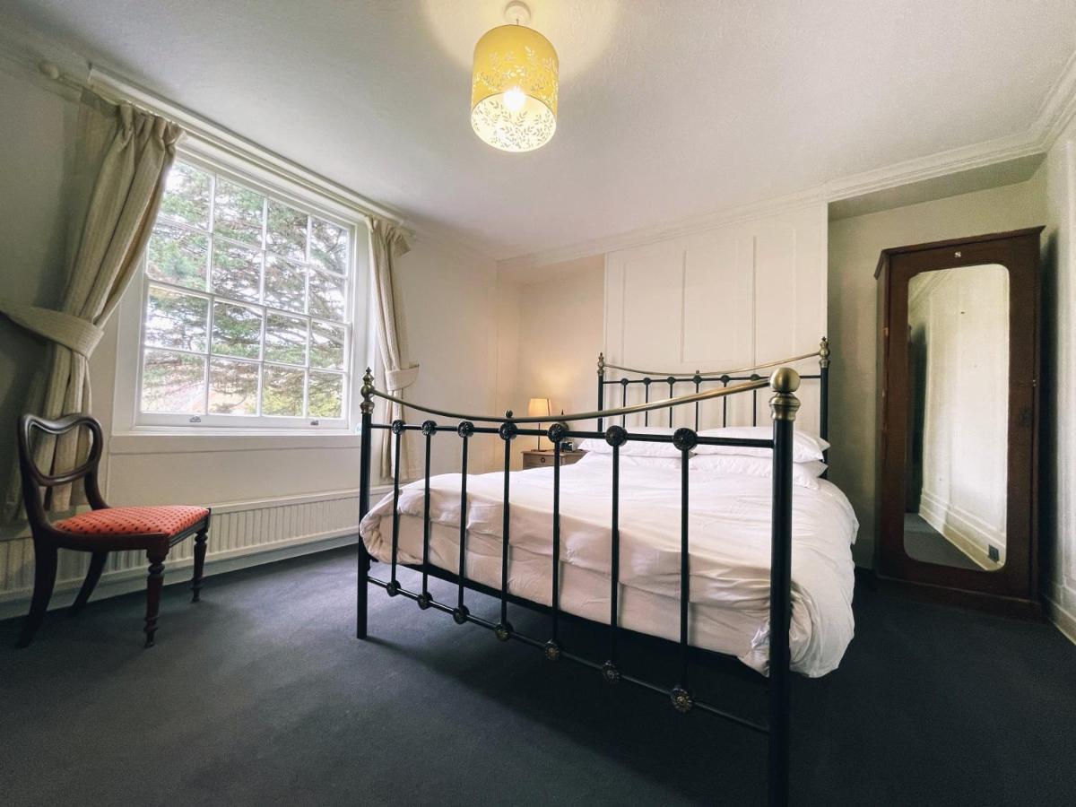Manor House Of Cheshunt- Historic Villa Esterno foto